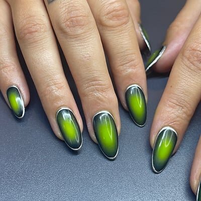 aura nails verde